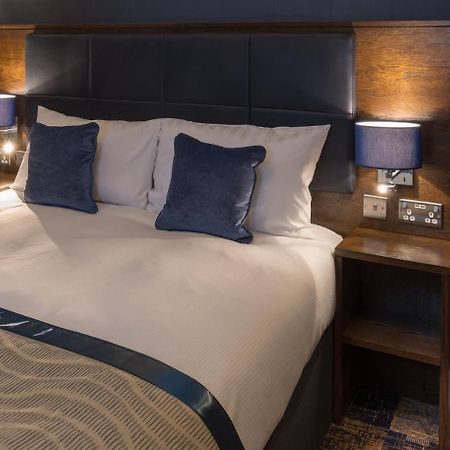 Hotel The John Russell Fox Wetherspoon Andover Esterno foto