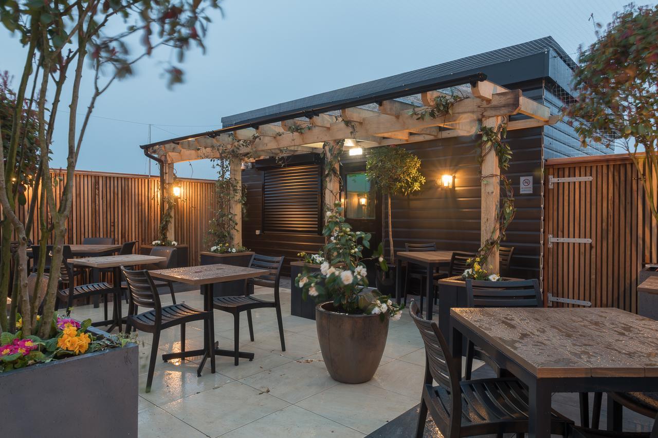 Hotel The John Russell Fox Wetherspoon Andover Esterno foto