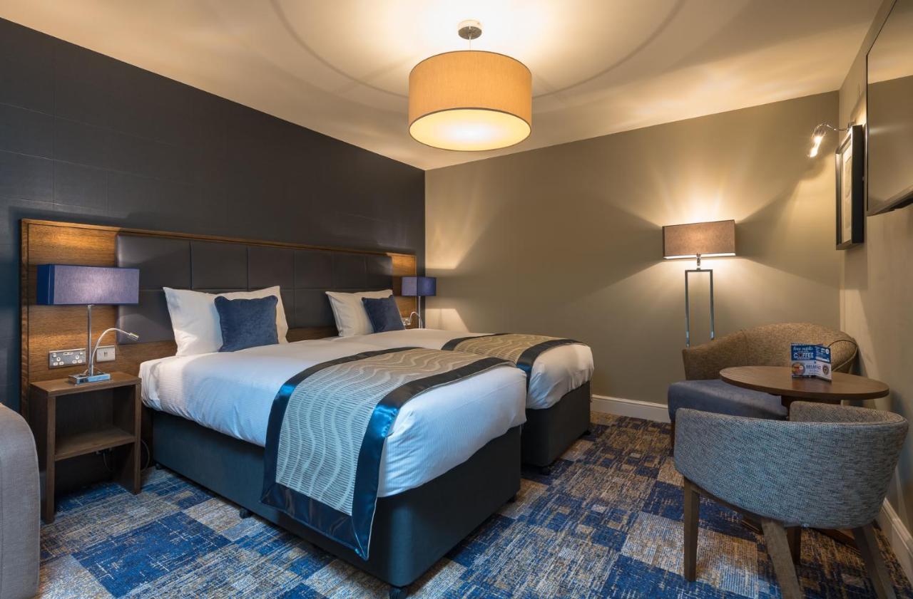 Hotel The John Russell Fox Wetherspoon Andover Esterno foto