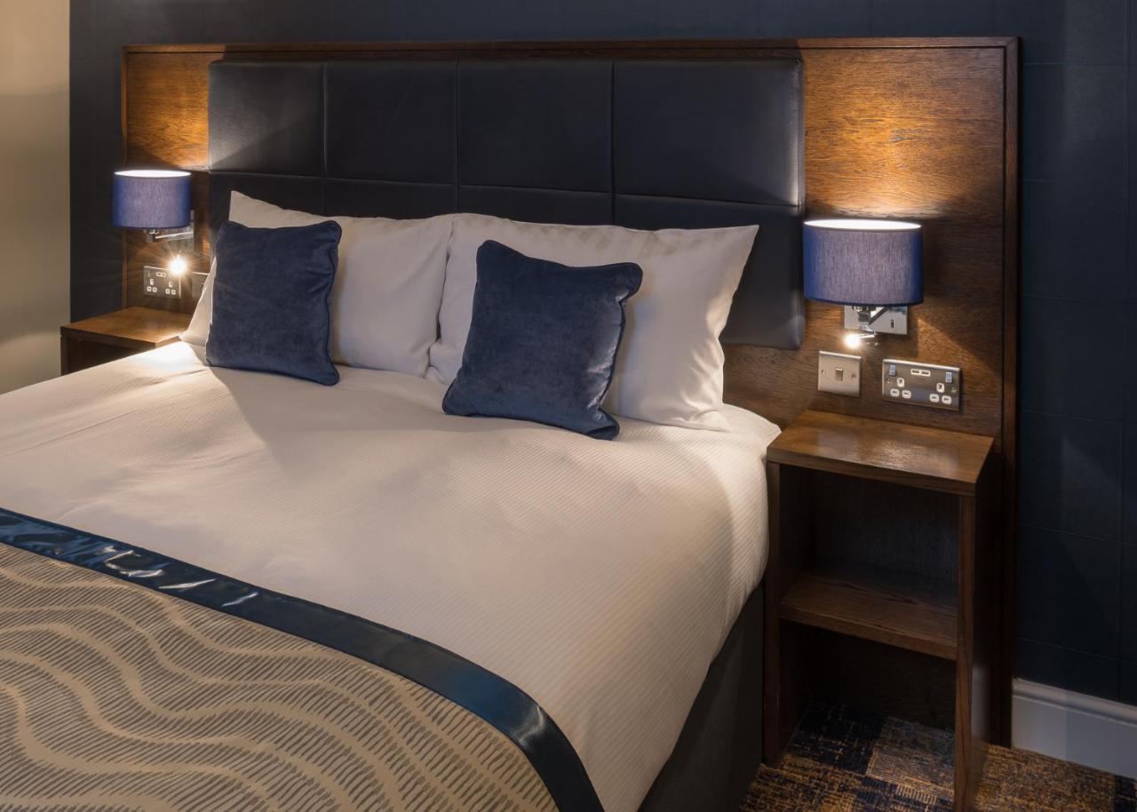 Hotel The John Russell Fox Wetherspoon Andover Esterno foto