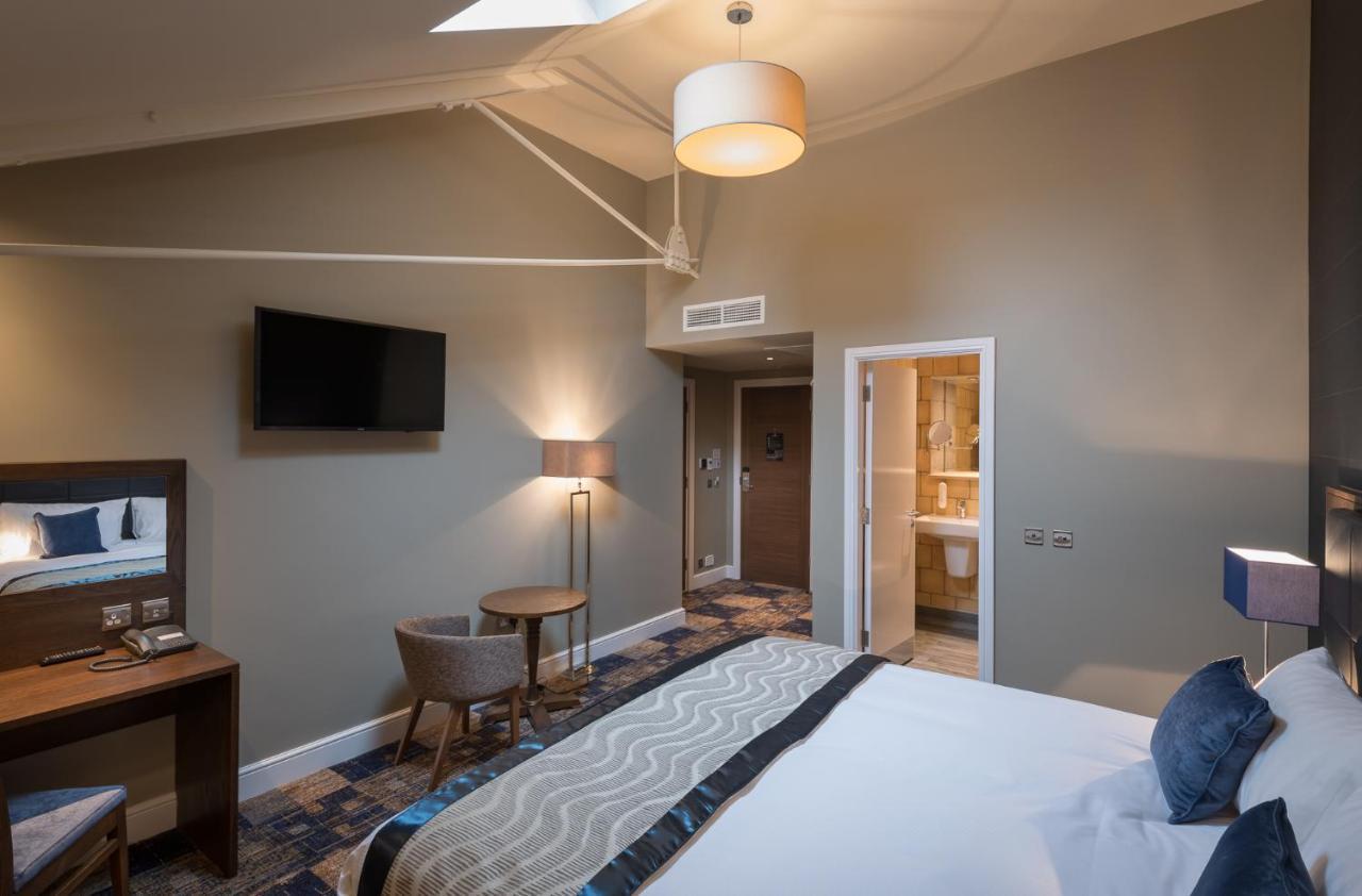 Hotel The John Russell Fox Wetherspoon Andover Esterno foto