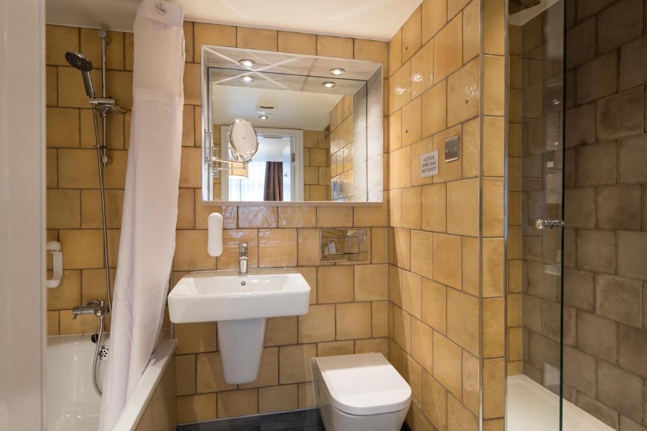 Hotel The John Russell Fox Wetherspoon Andover Esterno foto